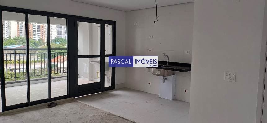 Apartamento em Campo Belo