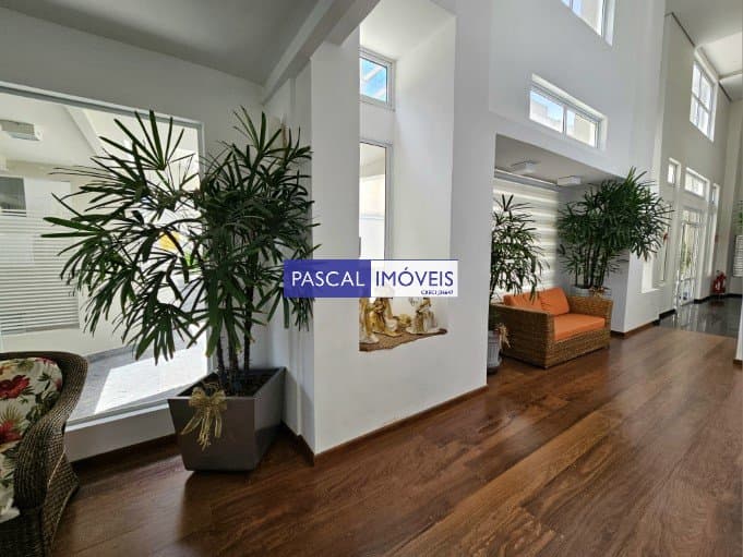 Apartamento em Moema