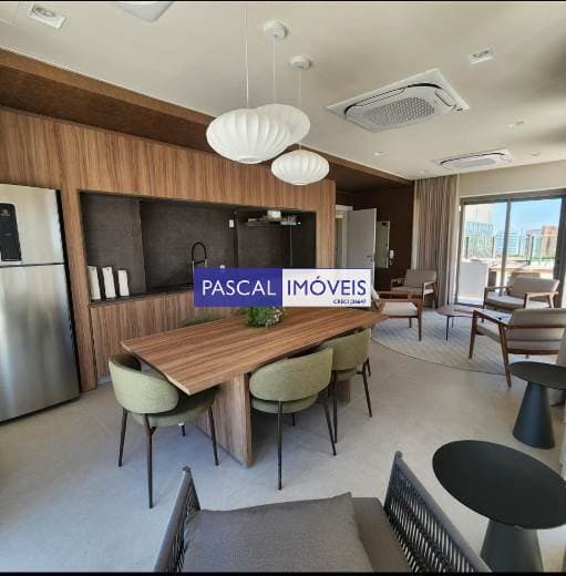 Apartamento em Moema