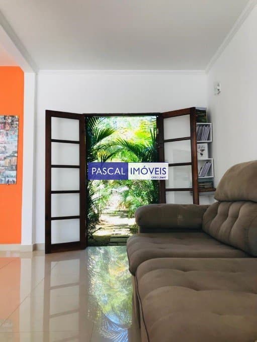 Casa em Condominio em Jaceguava