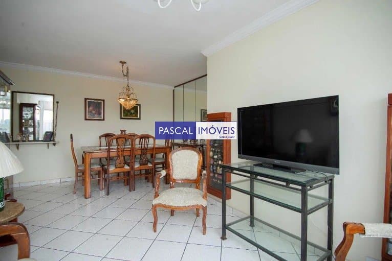 Apartamento em Campo Belo