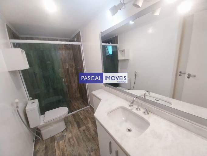Apartamento em Campo Belo