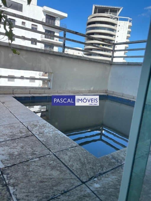 Cobertura em Vila Andrade