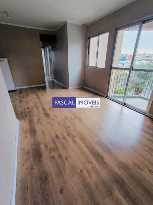 Apartamento em Cidade Ademar