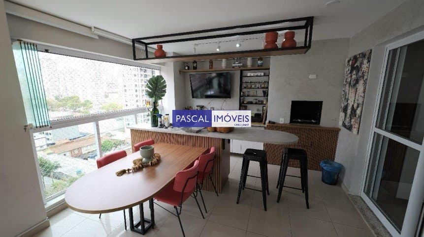 Apartamento em Vila Olímpia