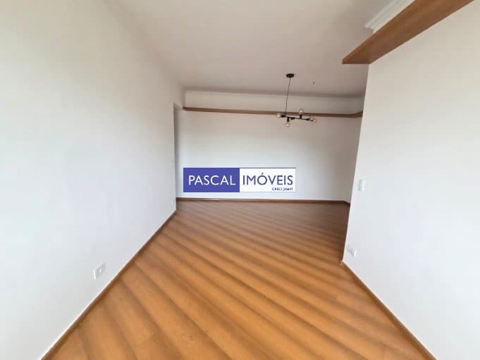 Apartamento em Campo Belo
