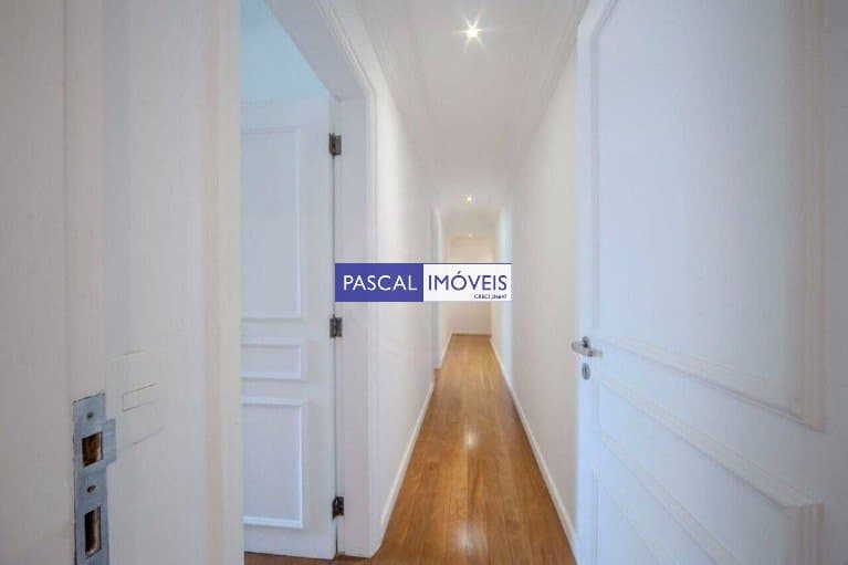 Apartamento em Itaim Bibi
