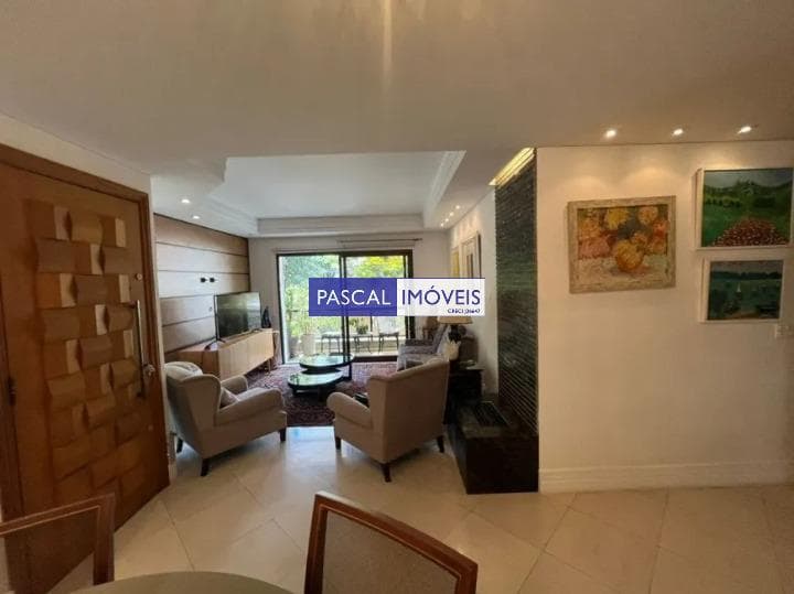 Apartamento em Campo Belo