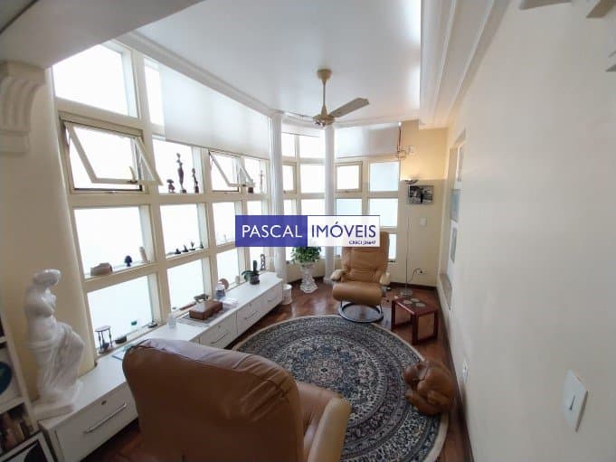 Casa comercial em Brooklin