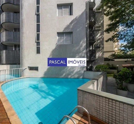 Apartamento em Campo Belo