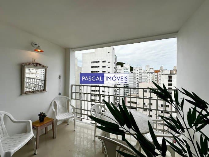 Apartamento em Pitangueiras