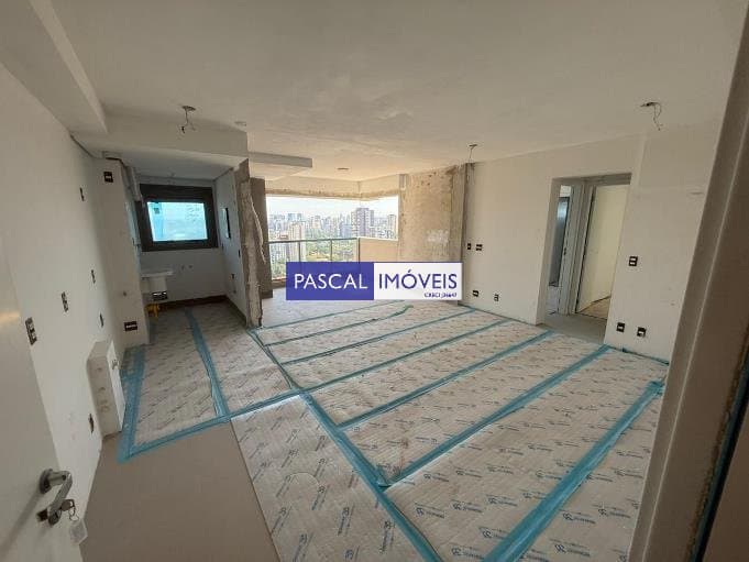 Apartamento em Brooklin