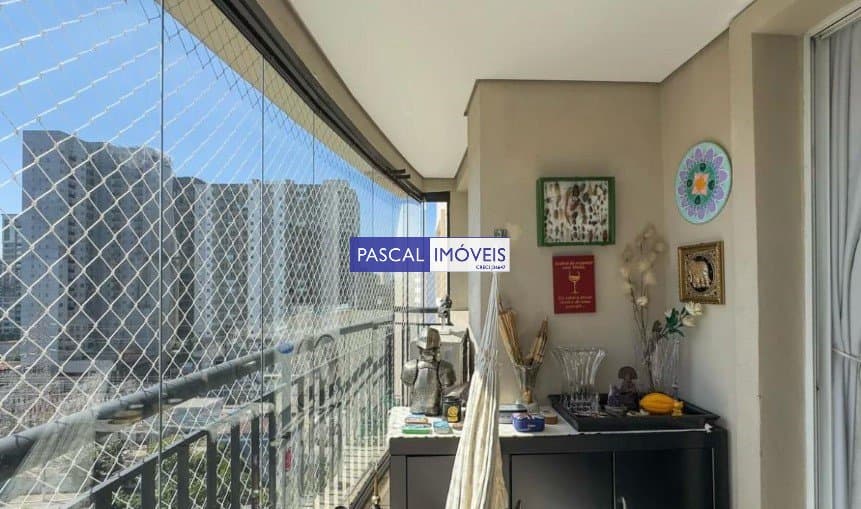 Apartamento em Campo Belo