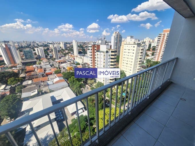 Apartamento em Campo Belo