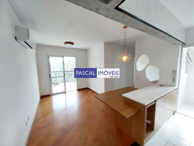 Apartamento em Campo Belo