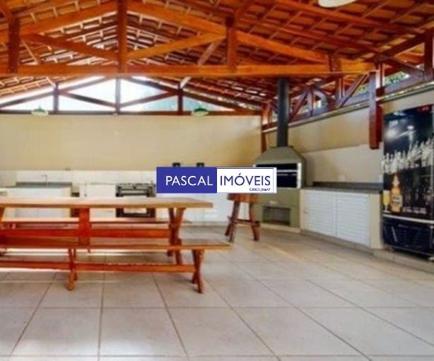 Apartamento em Campo Belo