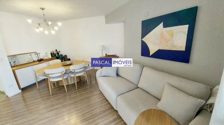 Apartamento em Campo Belo