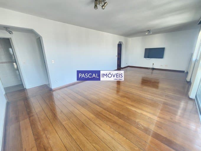 Apartamento em Campo Belo