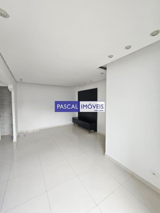 Apartamento em Vila Olímpia