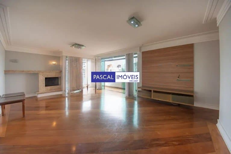 Apartamento em Campo Belo