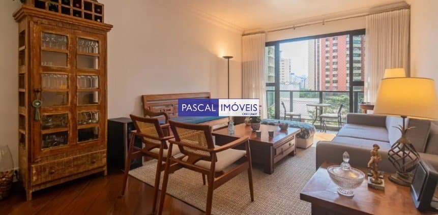 Apartamento em Moema