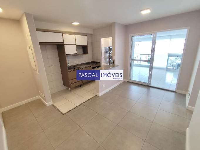 Apartamento em Campo Belo