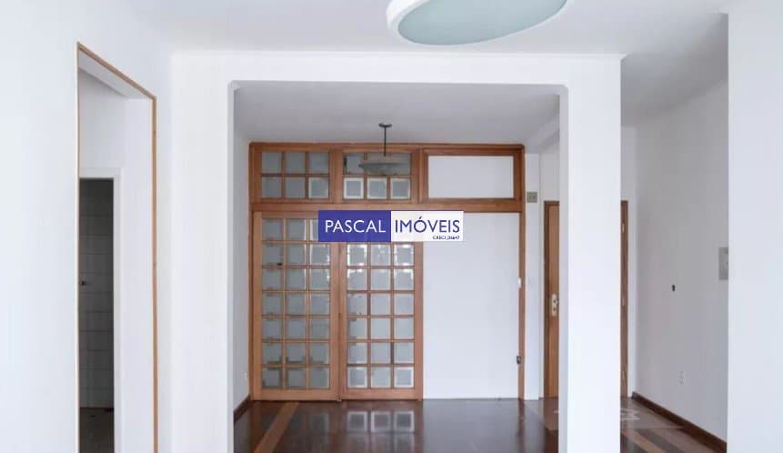 Apartamento em Cerqueira César