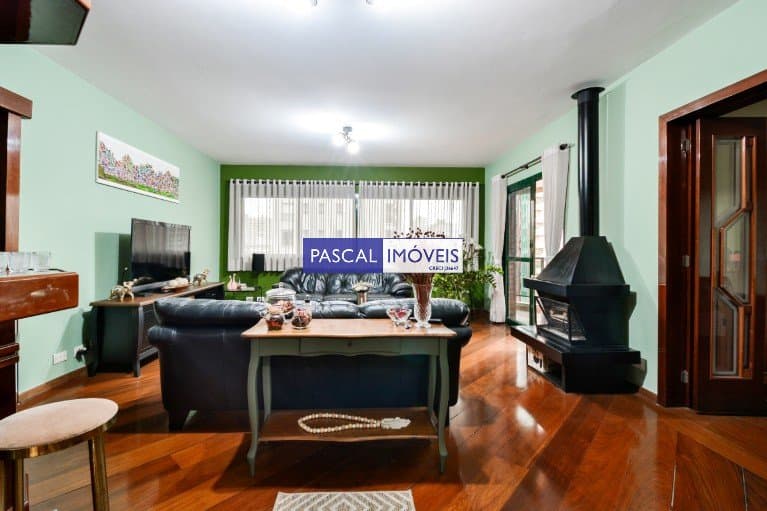 Apartamento em Moema