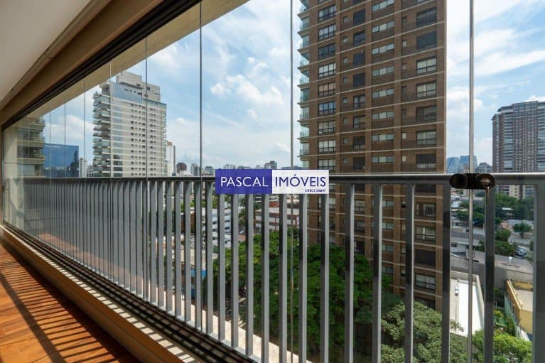 Apartamento em Itaim Bibi
