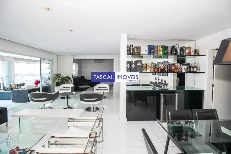 Apartamento em Vila Romana