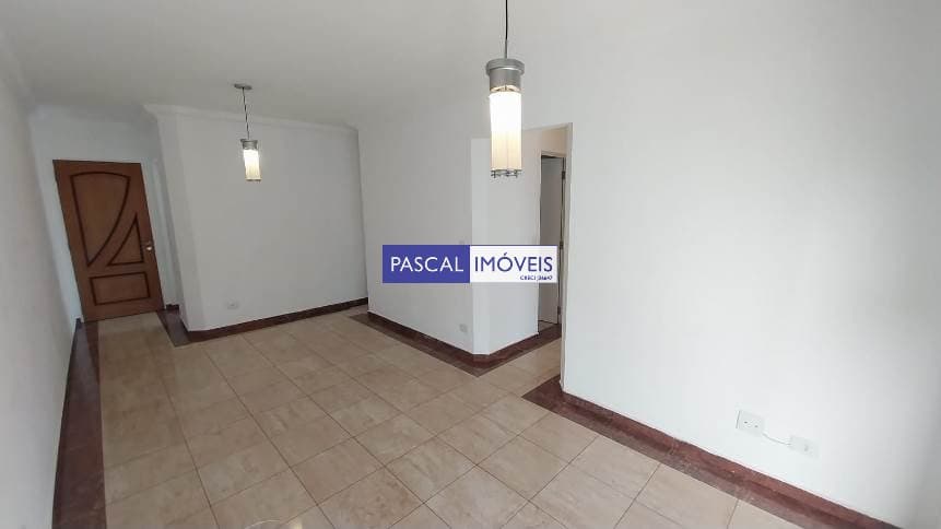 Apartamento em Campo Belo
