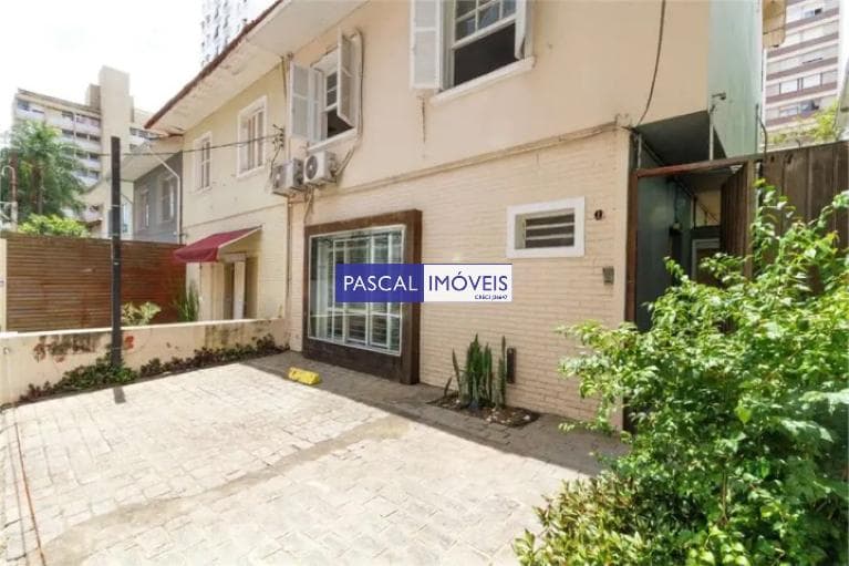 Casa comercial em Vila Olímpia