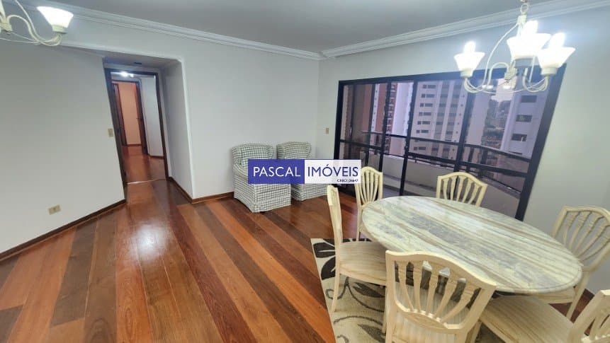 Apartamento em Campo Belo