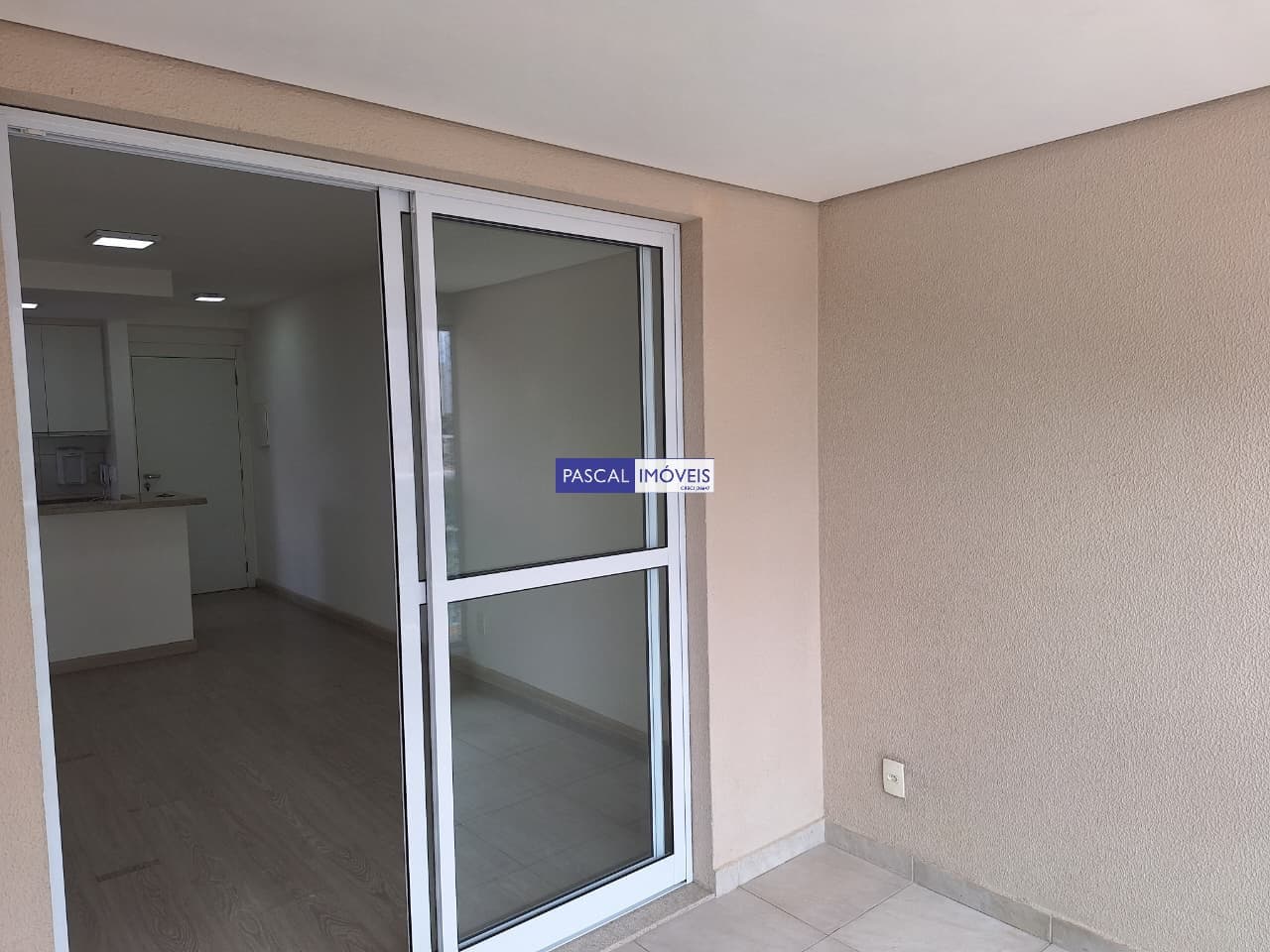 Apartamento em Vila Gumercindo