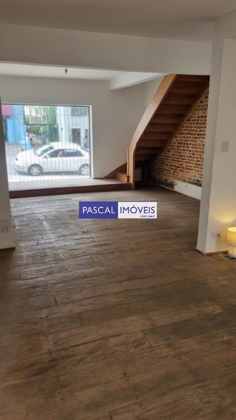 Casa comercial em Vila Nova Conceição