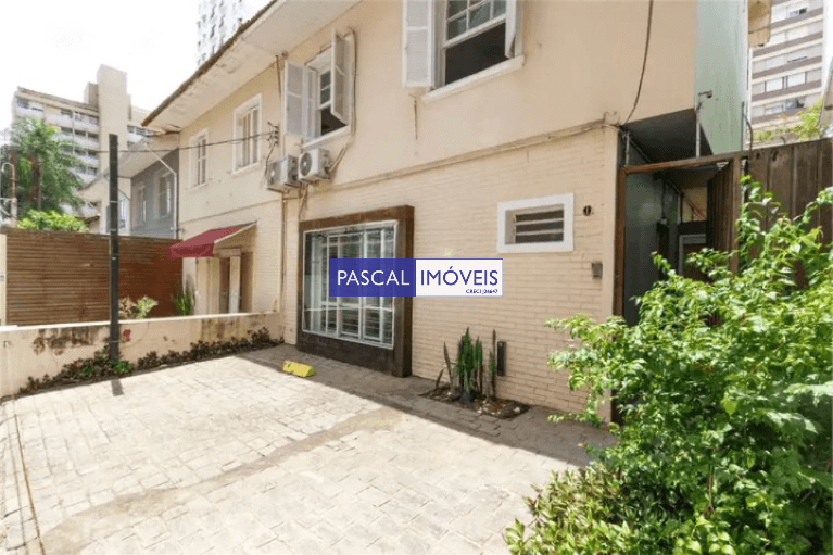 Casa comercial em Vila Olímpia