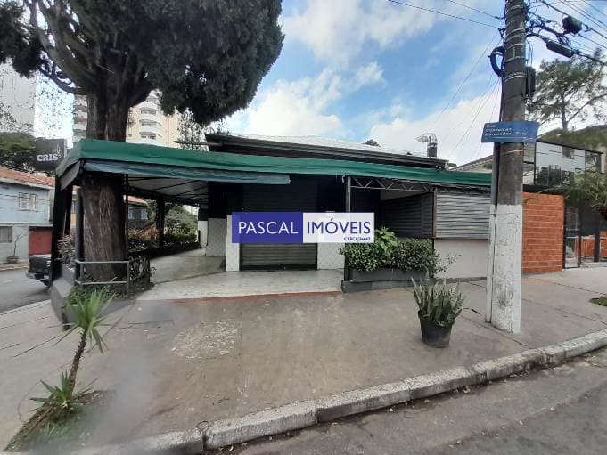 Casa comercial em Campo Belo