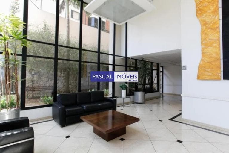 Apartamento em Saúde