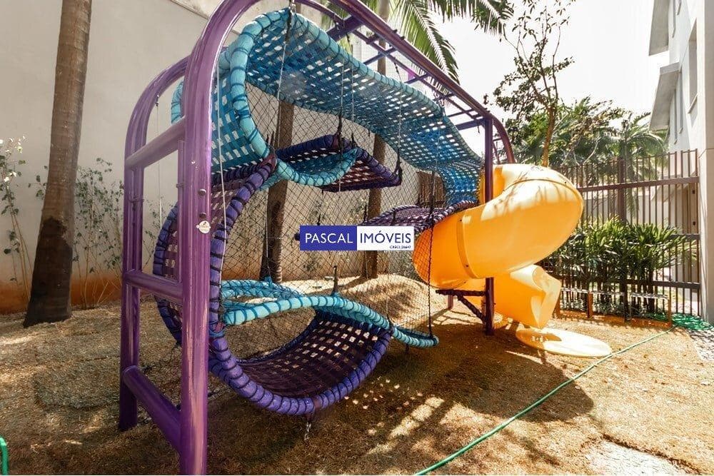 Apartamento em Moema