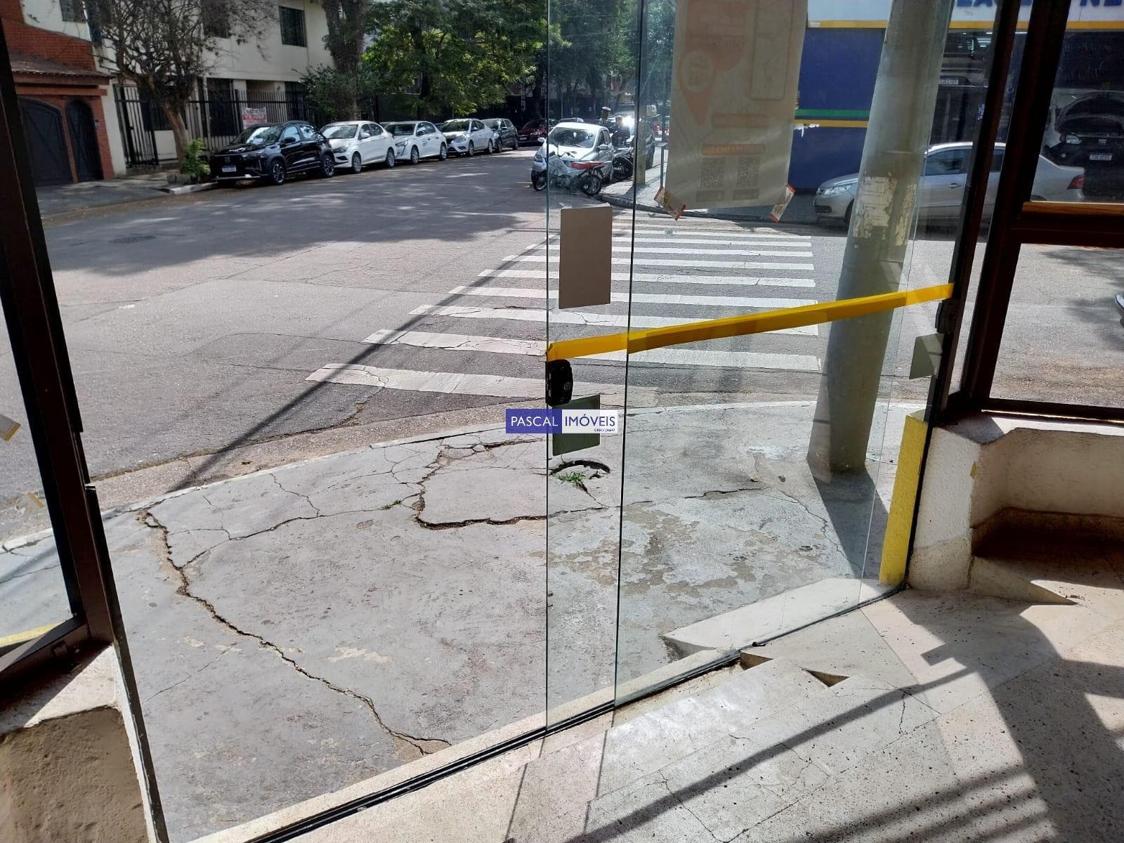 Casa comercial em Campo Belo