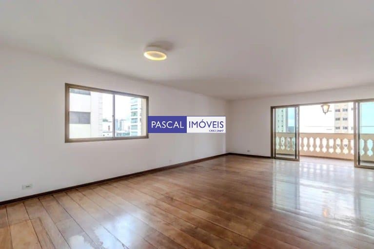 Apartamento em Campo Belo