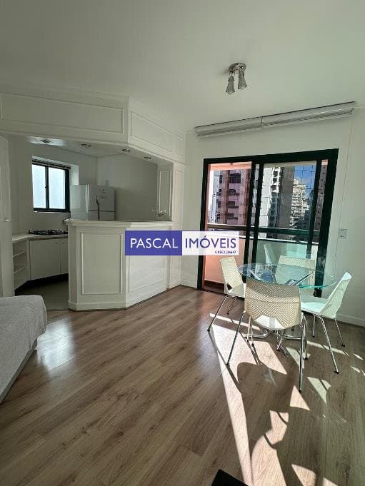 Apartamento em Itaim Bibi