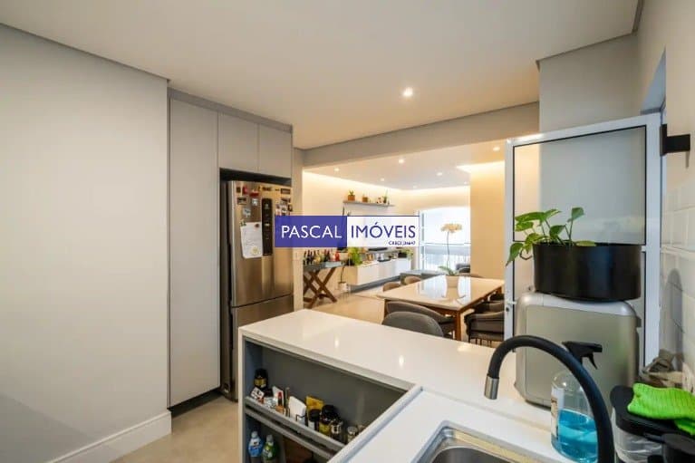 Apartamento em Itaim Bibi