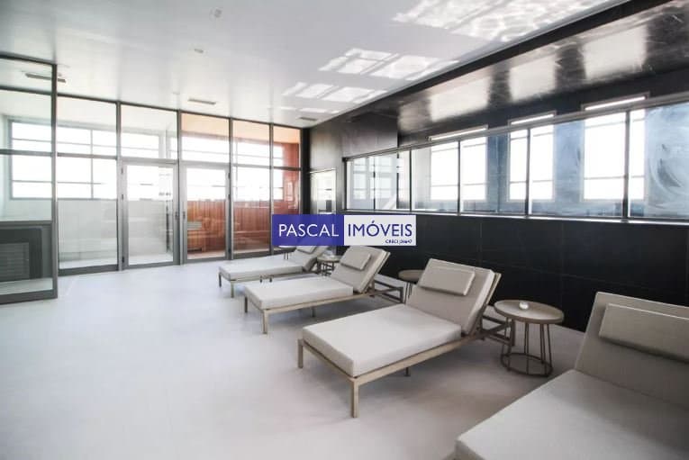 Apartamento em Moema