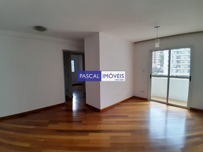 Apartamento em Saúde