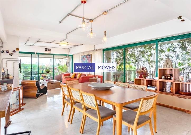 Apartamento em Vila Nova Conceição