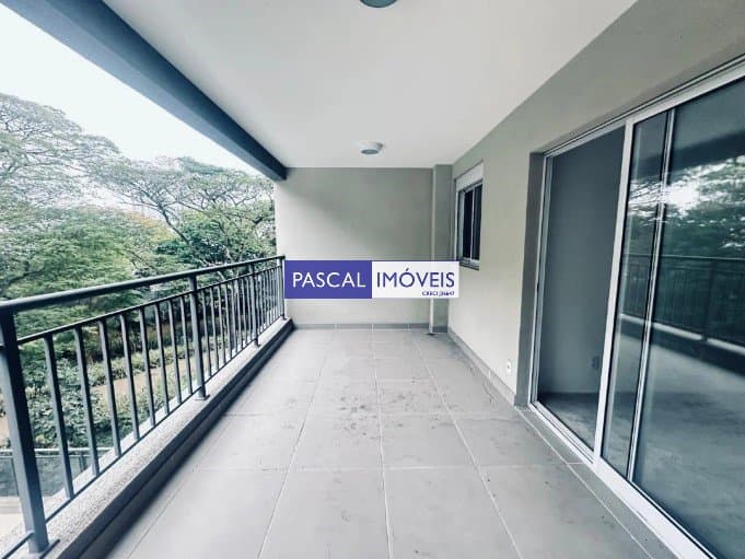 Apartamento em Santo Amaro