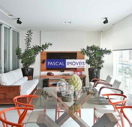 Apartamento em Campo Belo