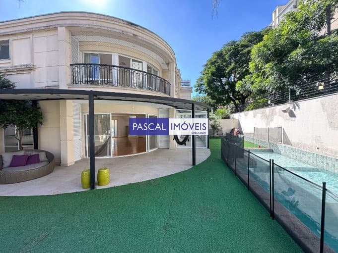 Casa em Condominio em Campo Belo