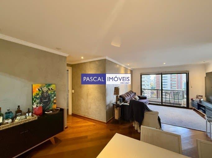 Apartamento em Campo Belo